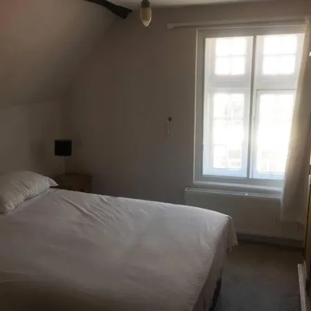 アパート Modern 1 Bedroom In Central *